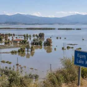 Lake_Karla